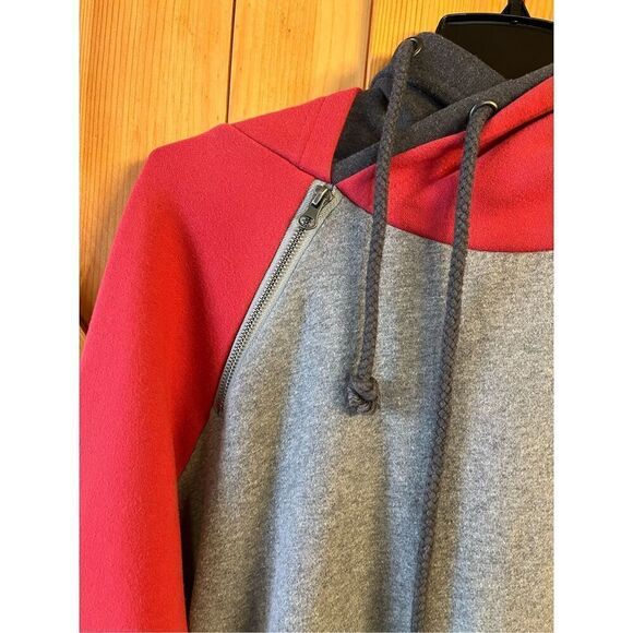 Blue 84 Wisconsin Badgers Hoodie Size XL (3117) - Picture 3 of 9